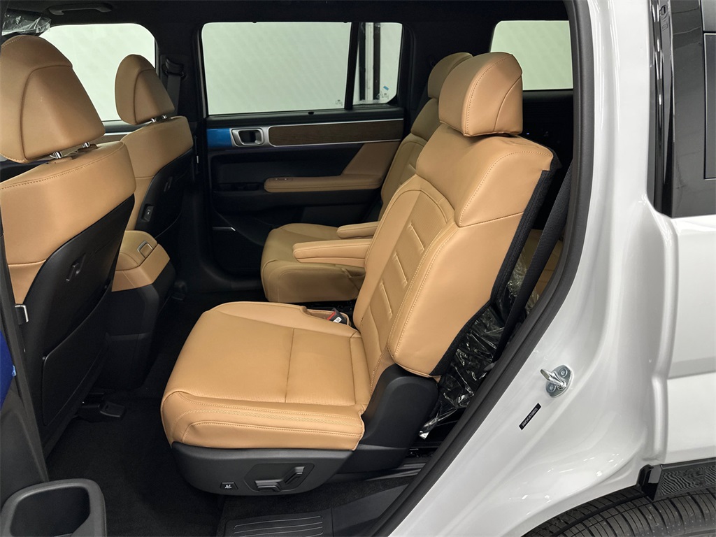 2026 Hyundai Santa Fe Calligraphy photo 22
