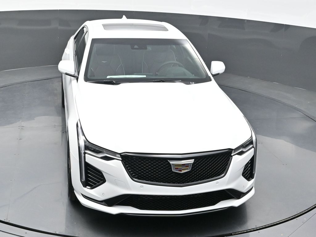 2025 Cadillac CT4 photo 16