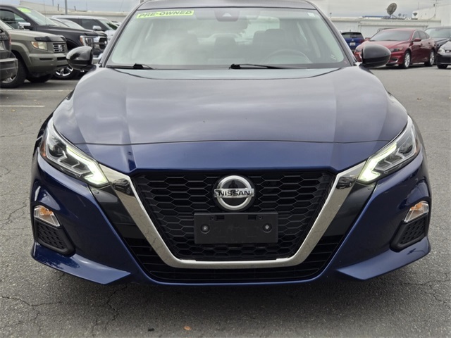 2022 Nissan Altima 2.5 SR photo 8