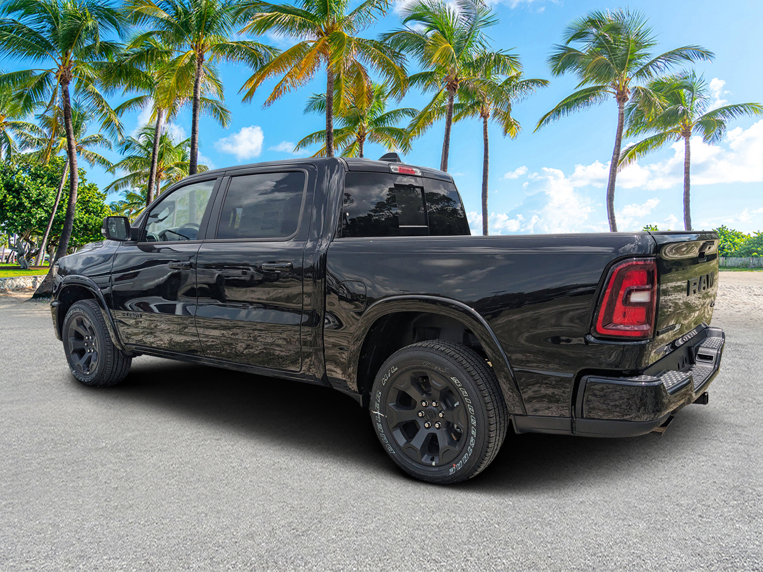 2025 Ram 1500 Big Horn photo 4