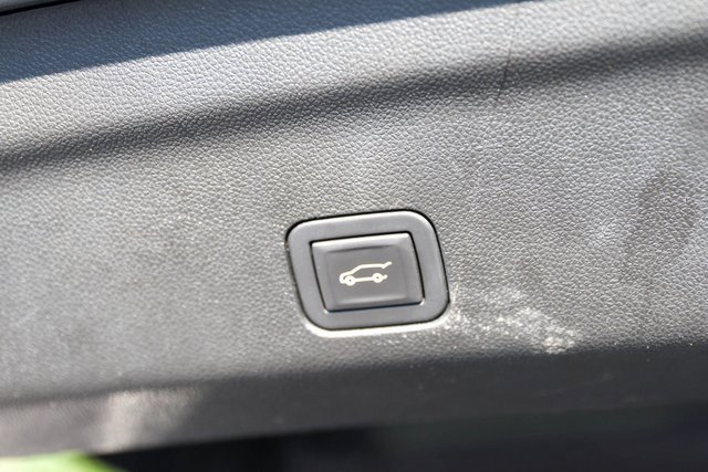 2023 Chevrolet Tahoe LT photo 9