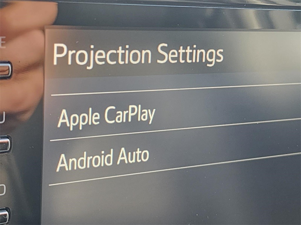 2021 Toyota Highlander XLE photo 4