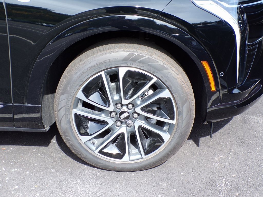 2025 Cadillac Optiq Sport photo 5