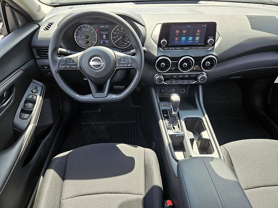 2025 Nissan Sentra S photo 9