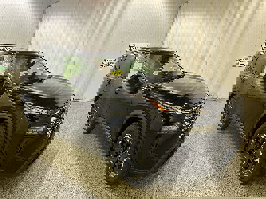 2026 Nissan Rogue SV's photo