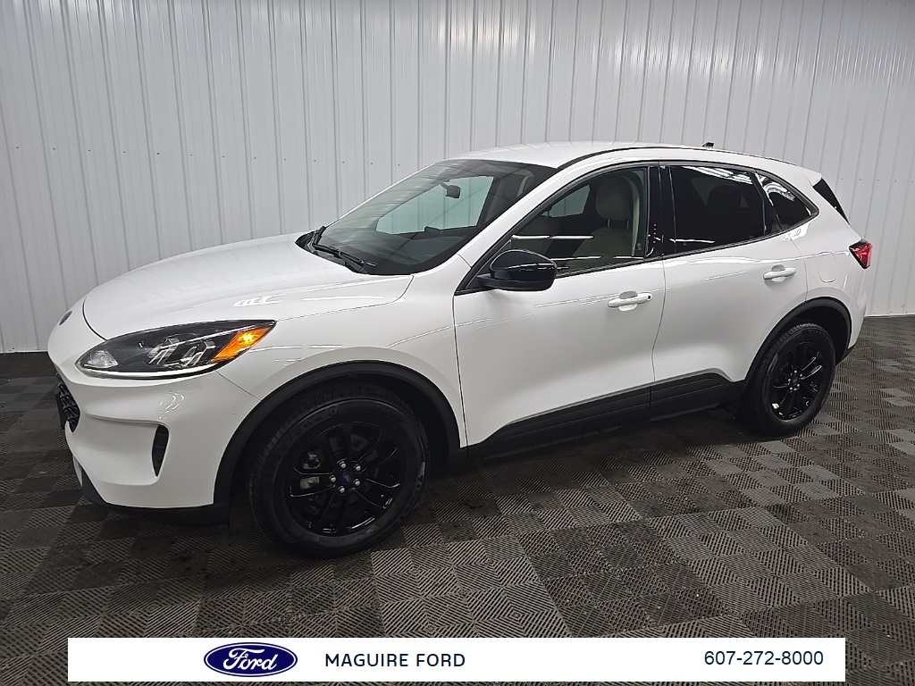 2020 Ford Escape SE Sport Hybrid photo 6