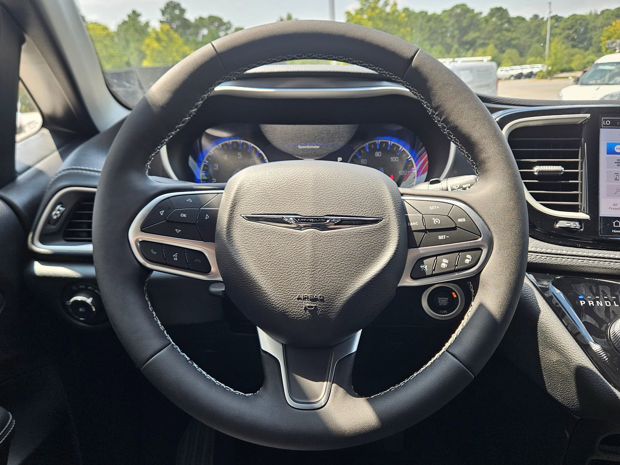 2026 Chrysler Pacifica photo 12