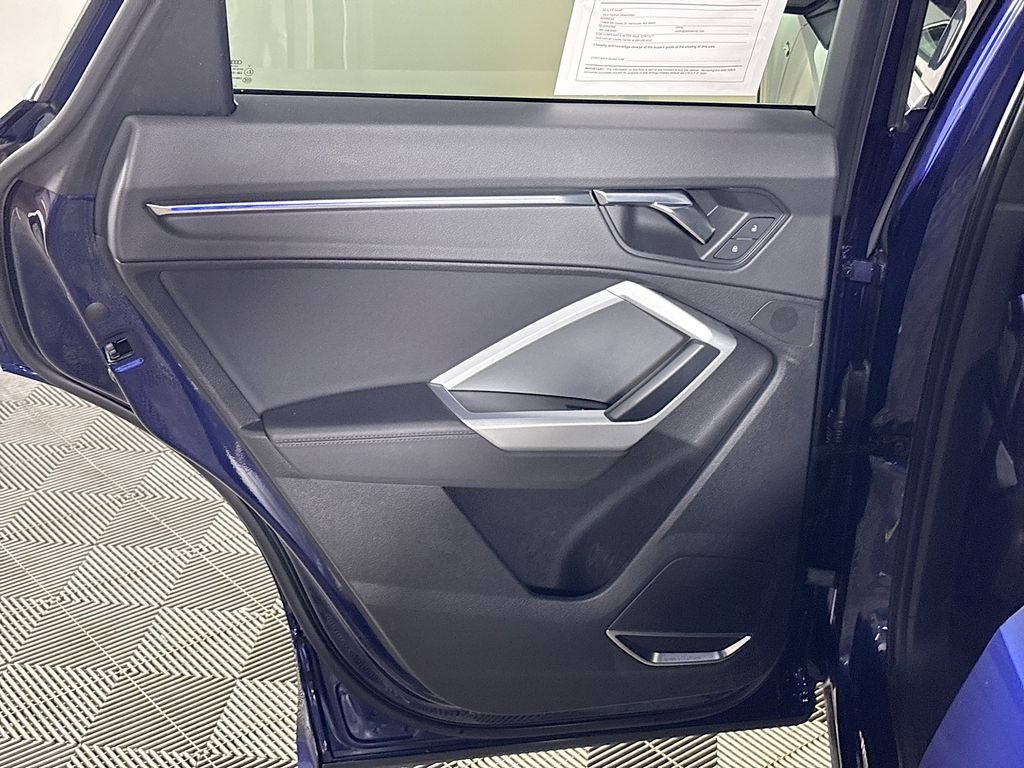2021 Audi Q3 S line Premium Plus photo 19