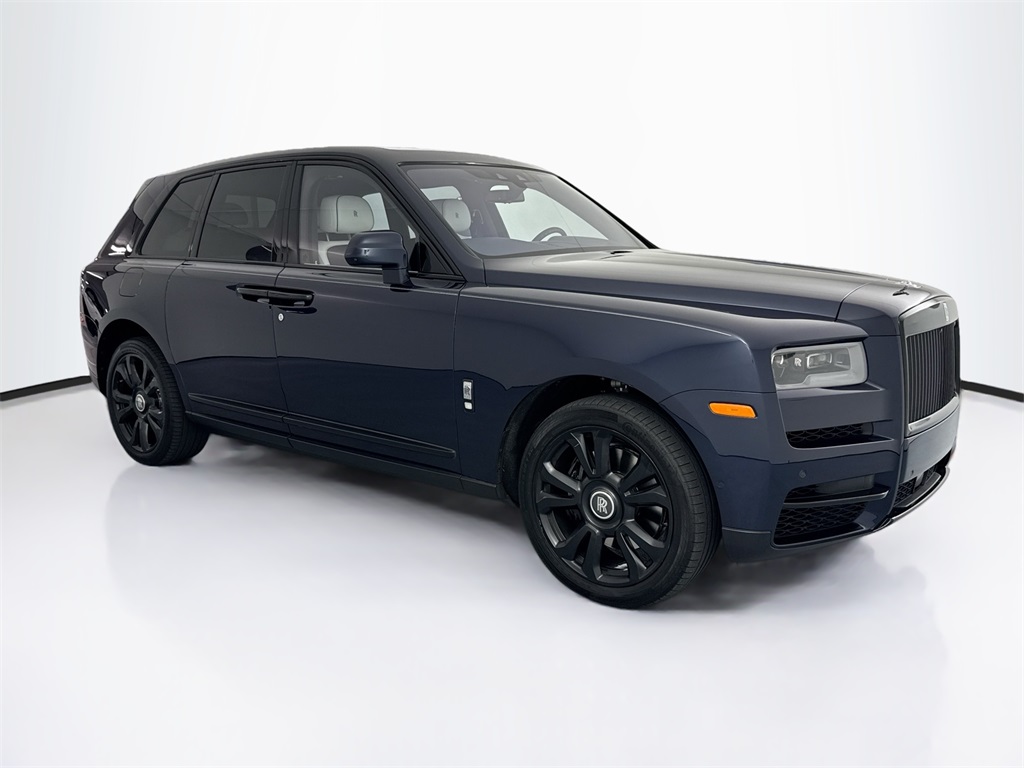 2020 Rolls Royce Cullinan photo 2