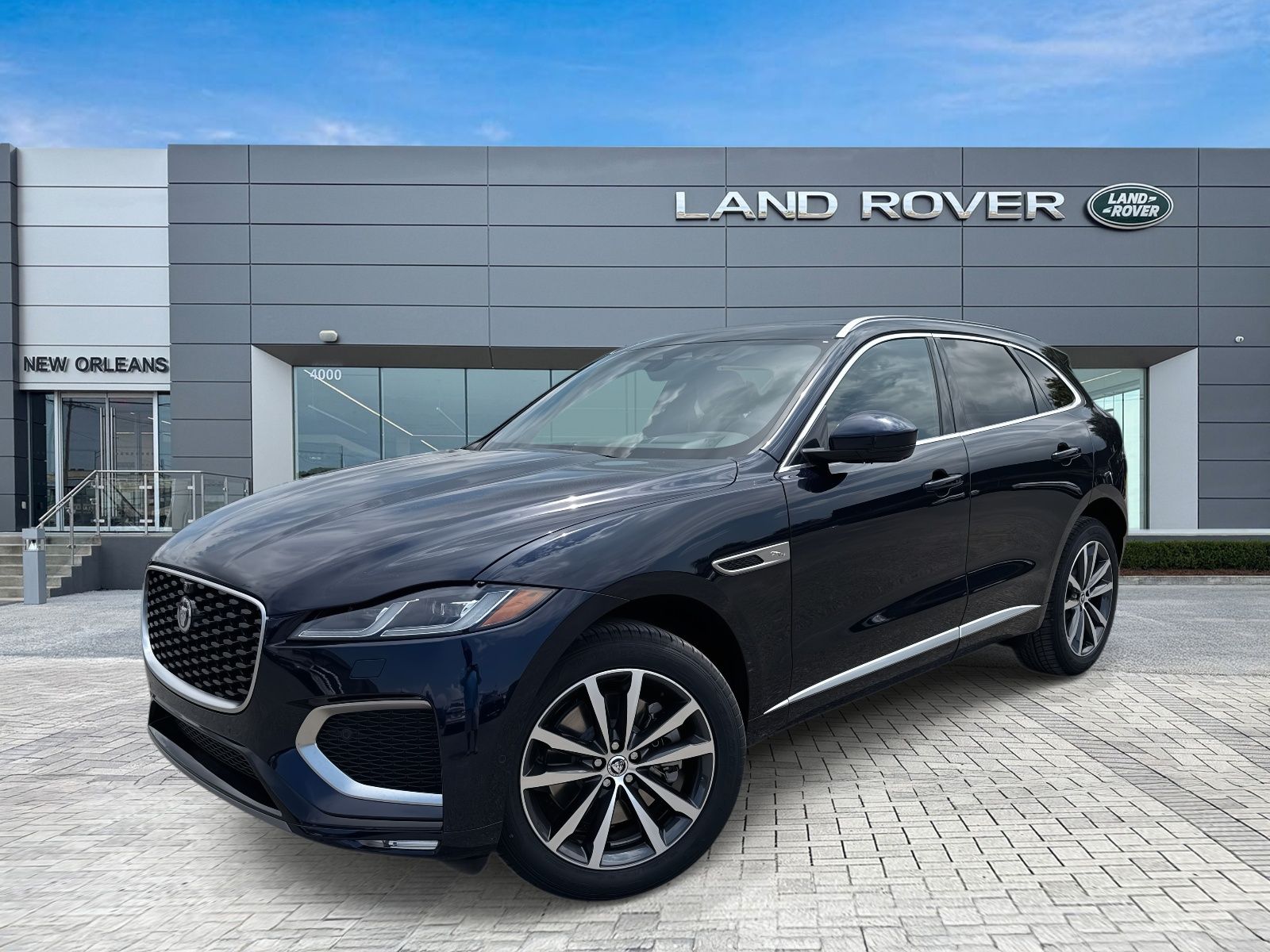 2026 Jaguar F-Pace R-Dynamic S's photo