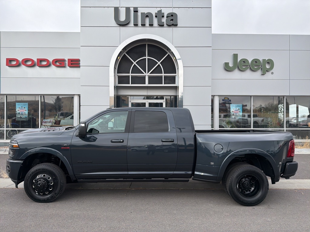 2026 RAM Ram 3500 Pickup Limited's photo