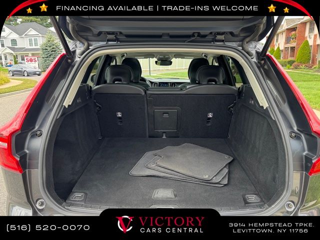2024 Volvo XC60 B5 Core photo 7