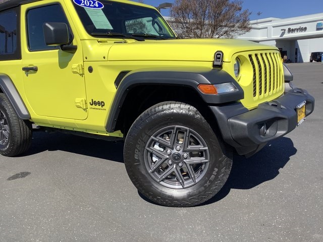 2024 Jeep Wrangler Sport S photo 3