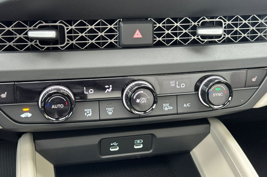 2025 Honda Accord 1.5T SE photo 21