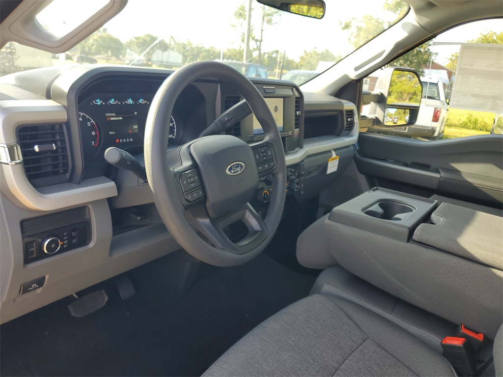 2026 Ford F-250 XL photo 7