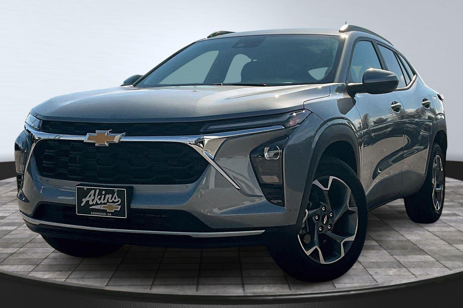 2025 Chevrolet Trax LT's photo