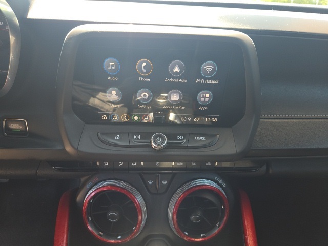2021 Chevrolet Camaro 1LT photo 18