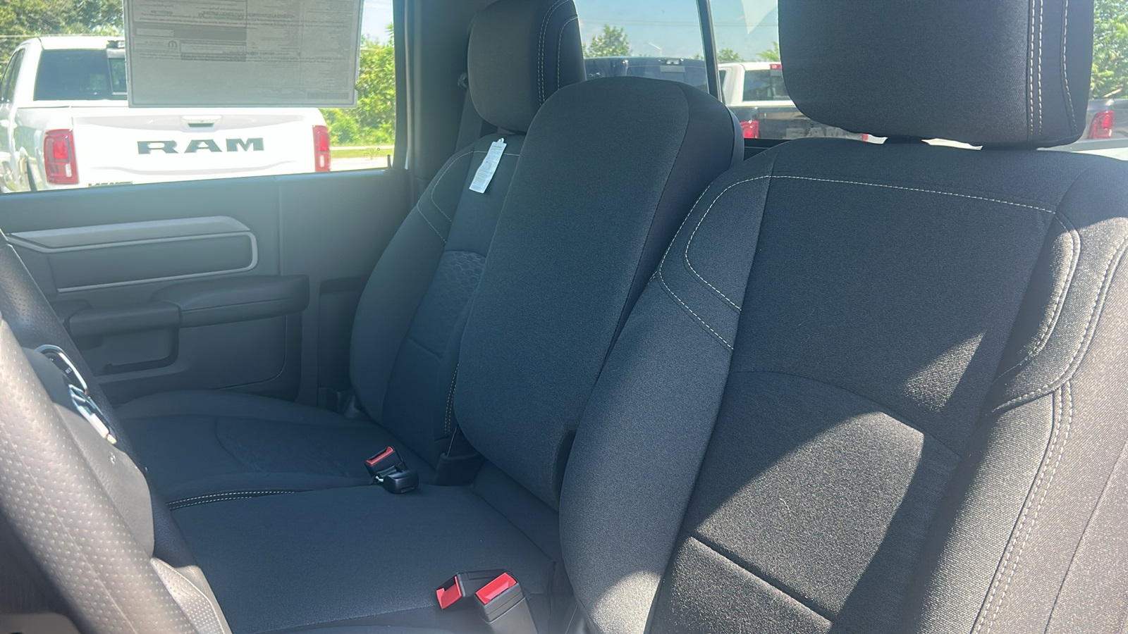 2026 Ram 3500 Tradesman photo 31