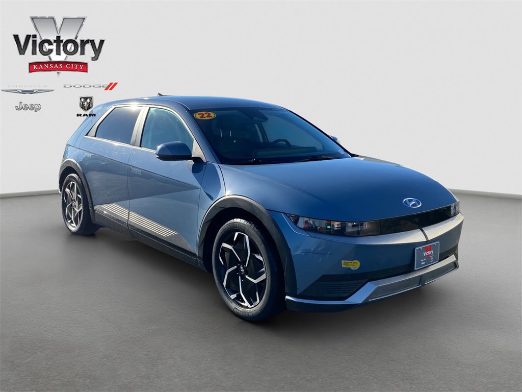 2022 Hyundai IONIQ 5 SEL's photo