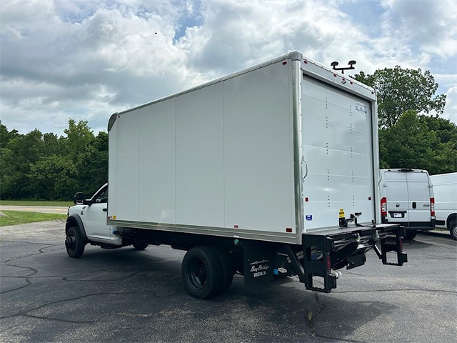 2025 Ram 5500 Tradesman photo 9