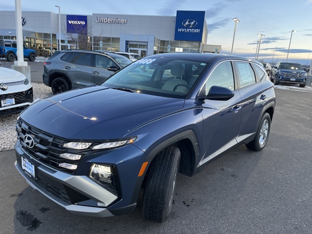 2025 Hyundai Tucson SE's photo