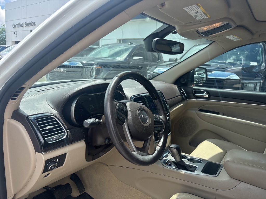 2021 Jeep Grand Cherokee Overland photo 11