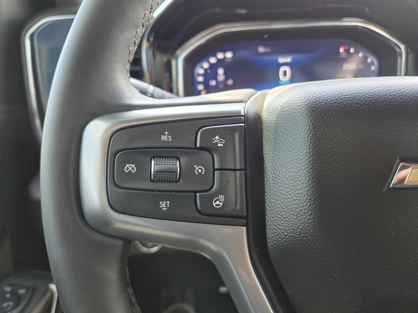 2025 Chevrolet Silverado 2500HD LT photo 15