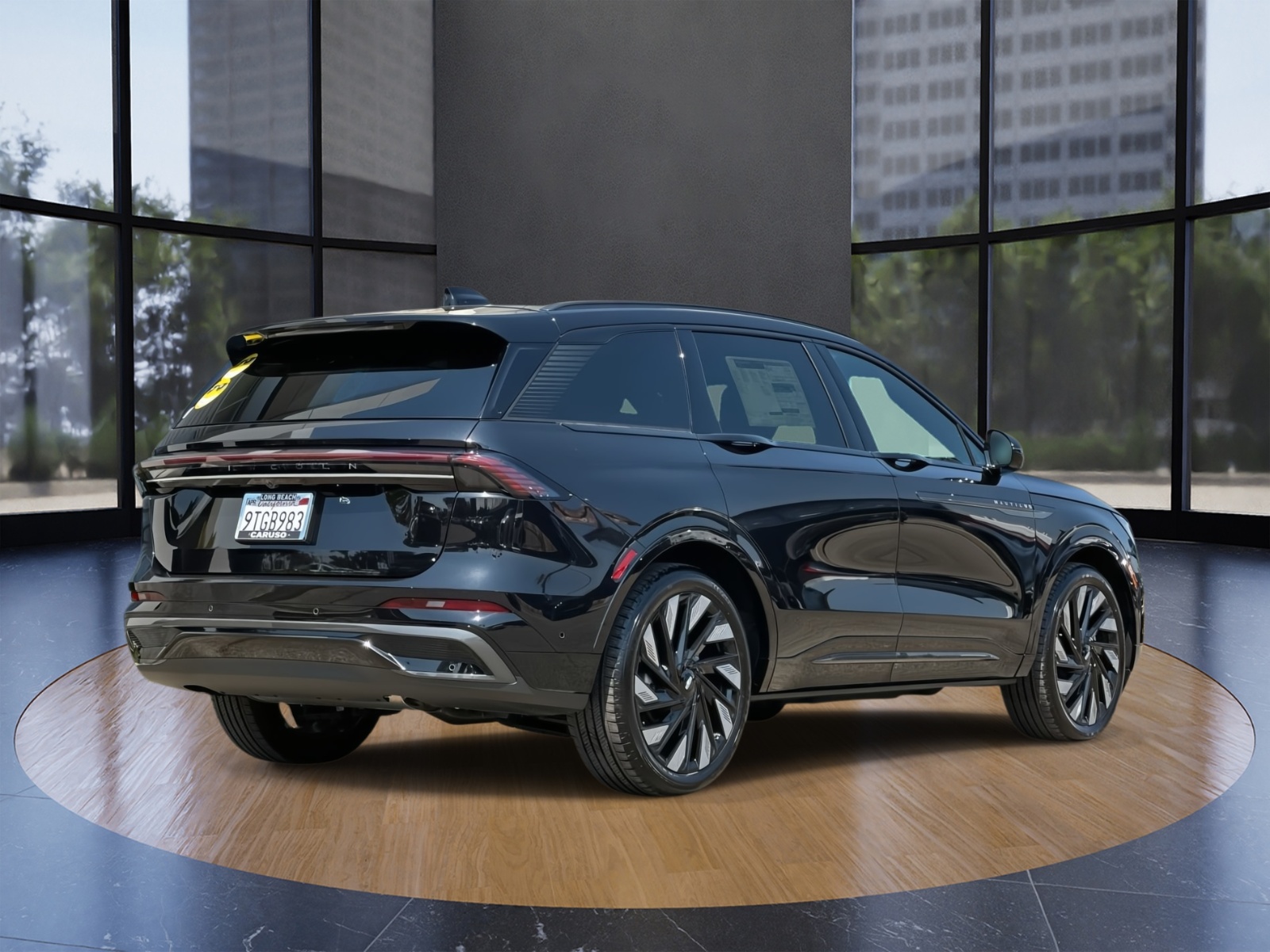 2024 Lincoln Nautilus Reserve photo 2