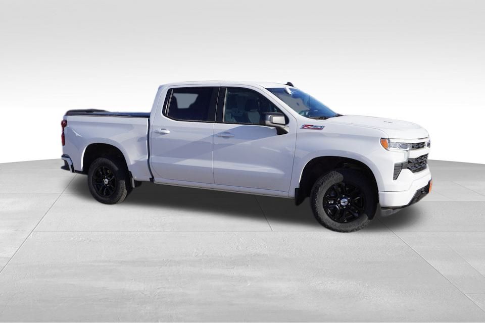2023 Chevrolet Silverado 1500 RST Z71 photo 3