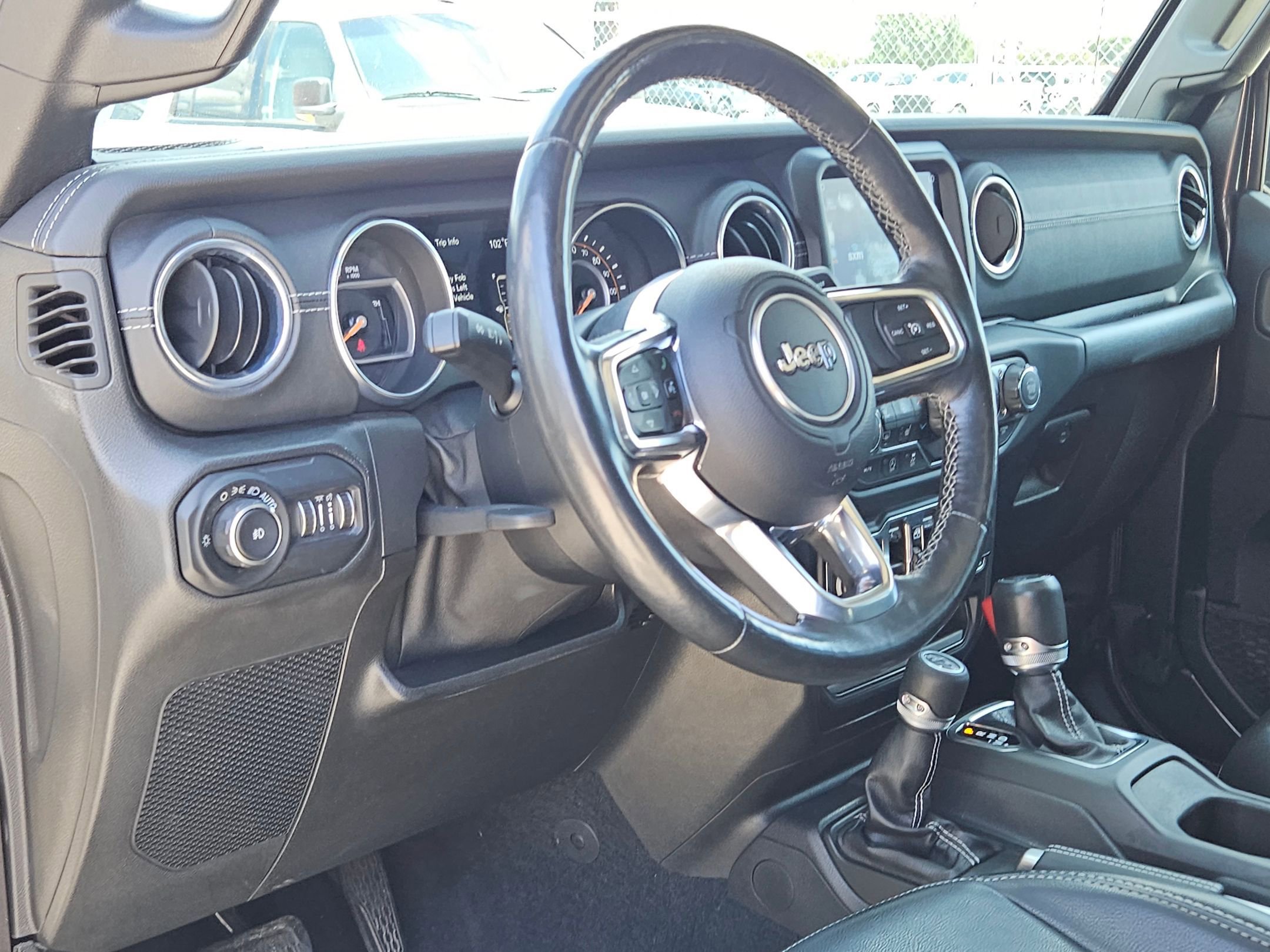2018 Jeep Wrangler Unlimited Sahara photo 9