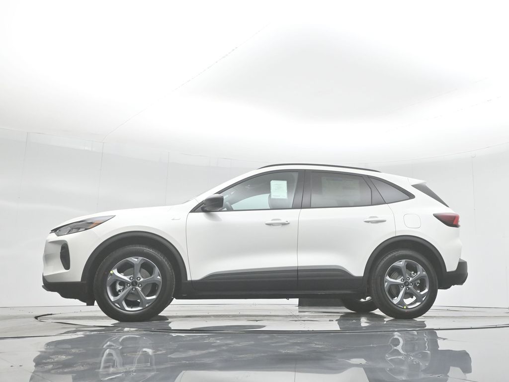 2025 Ford Escape Hybrid ST-Line