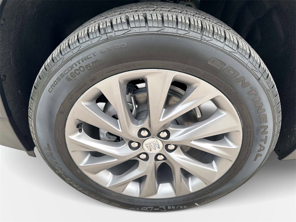 2026 Buick Enclave Preferred photo 2