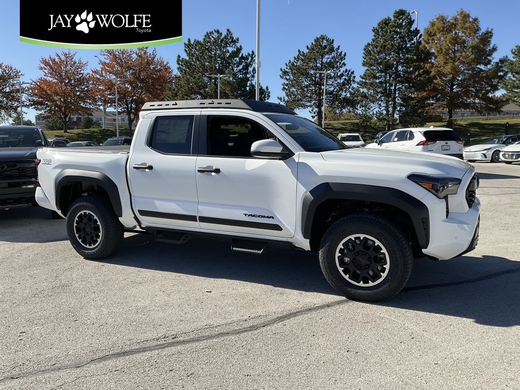 2025 Toyota Tacoma TRD Off Road's photo