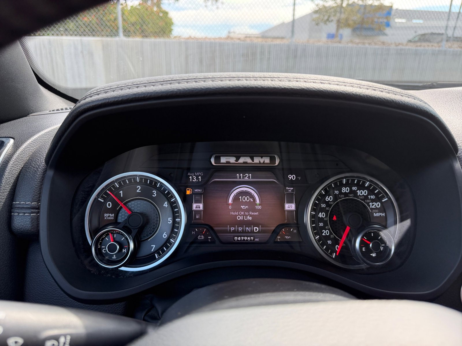 2024 Ram 1500 Laramie photo 17