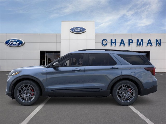 2025 Ford Explorer ST-Line photo 2