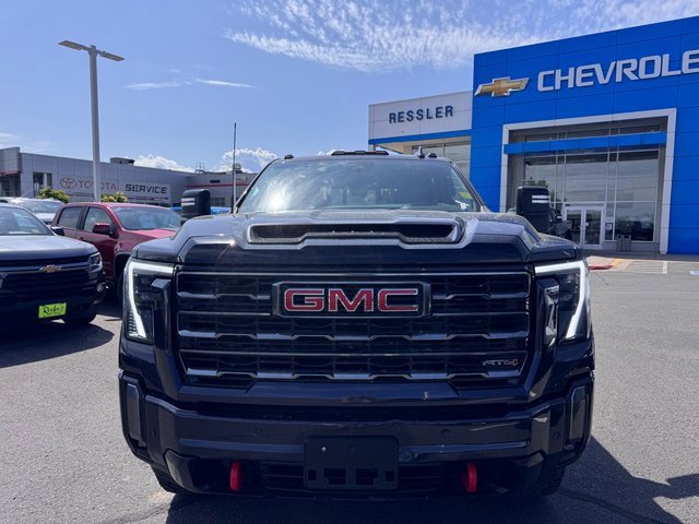 2024 Gmc Sierra 3500 HD AT4 photo 2