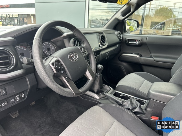 2022 Toyota Tacoma TRD Sport Double Cab V6 photo 11
