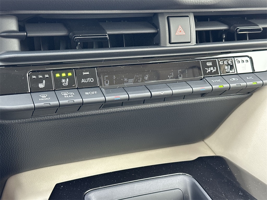 2026 Toyota Crown Limited photo 24