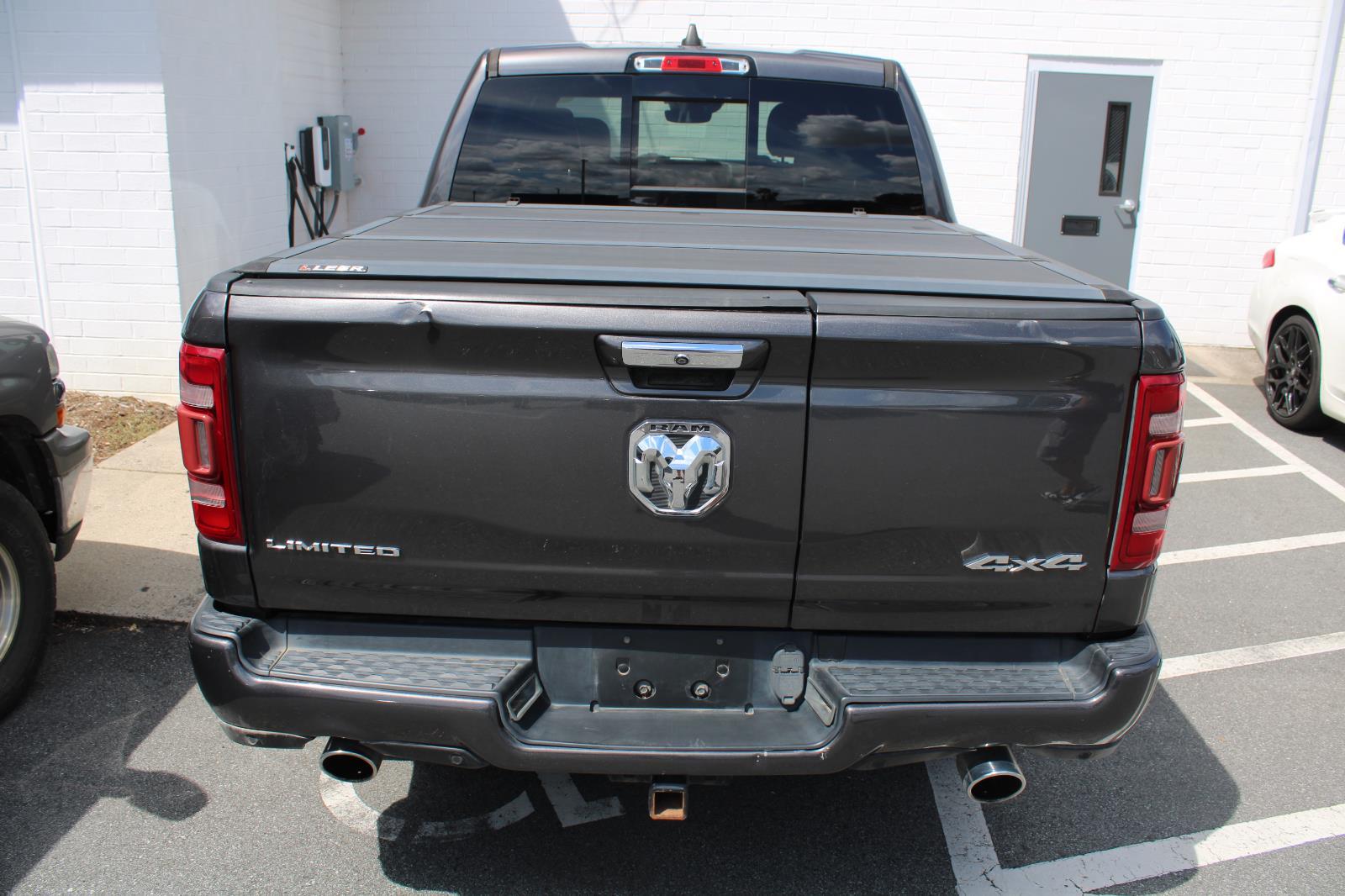 2019 Ram 1500 Limited photo 3