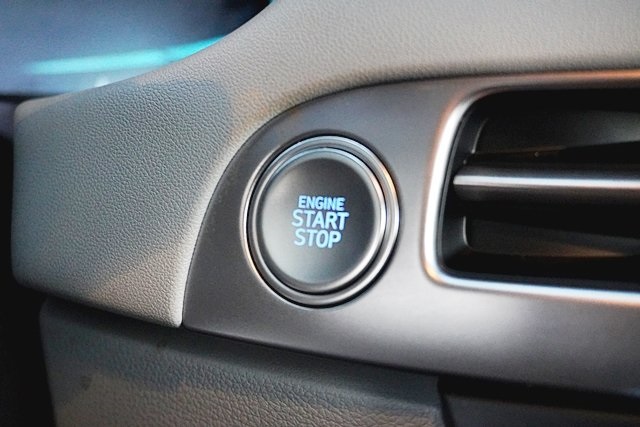 Used 2023 Red Hyundai SE image 30