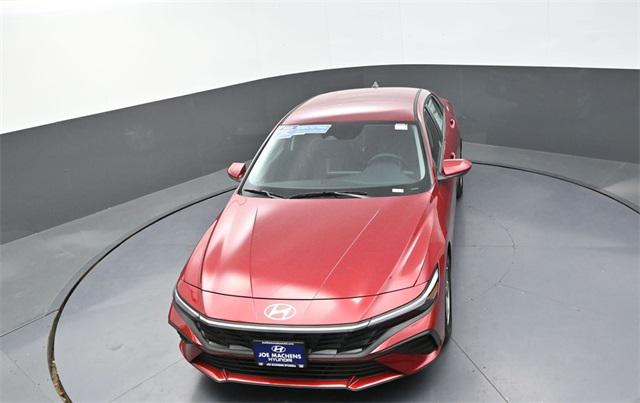 2025 Hyundai Elantra SE photo 21