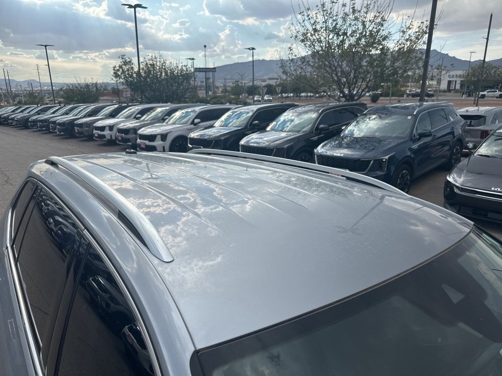 2022 Volkswagen Tiguan SE photo 9
