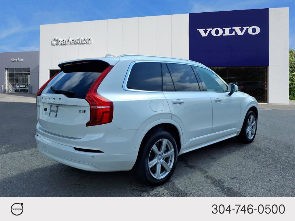 2023 Volvo XC90 Core photo 3