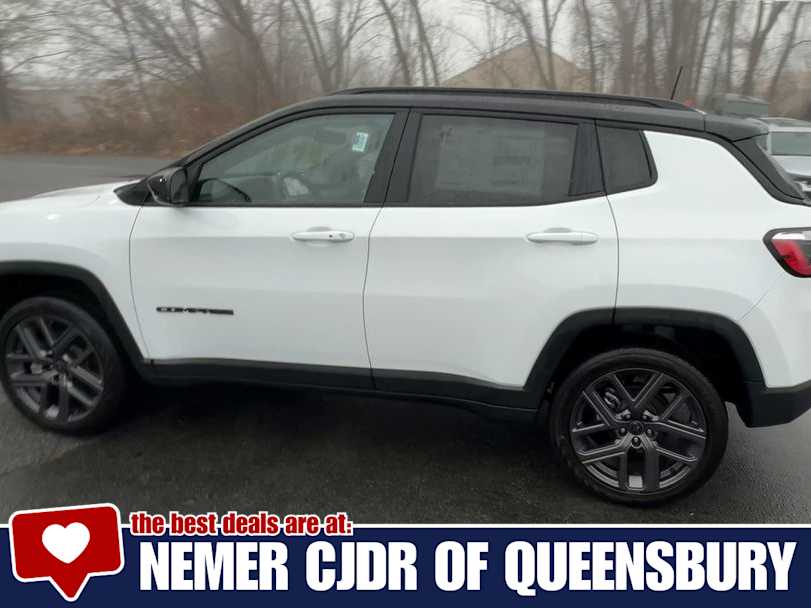 2026 Jeep Compass Limited Altitude photo 4