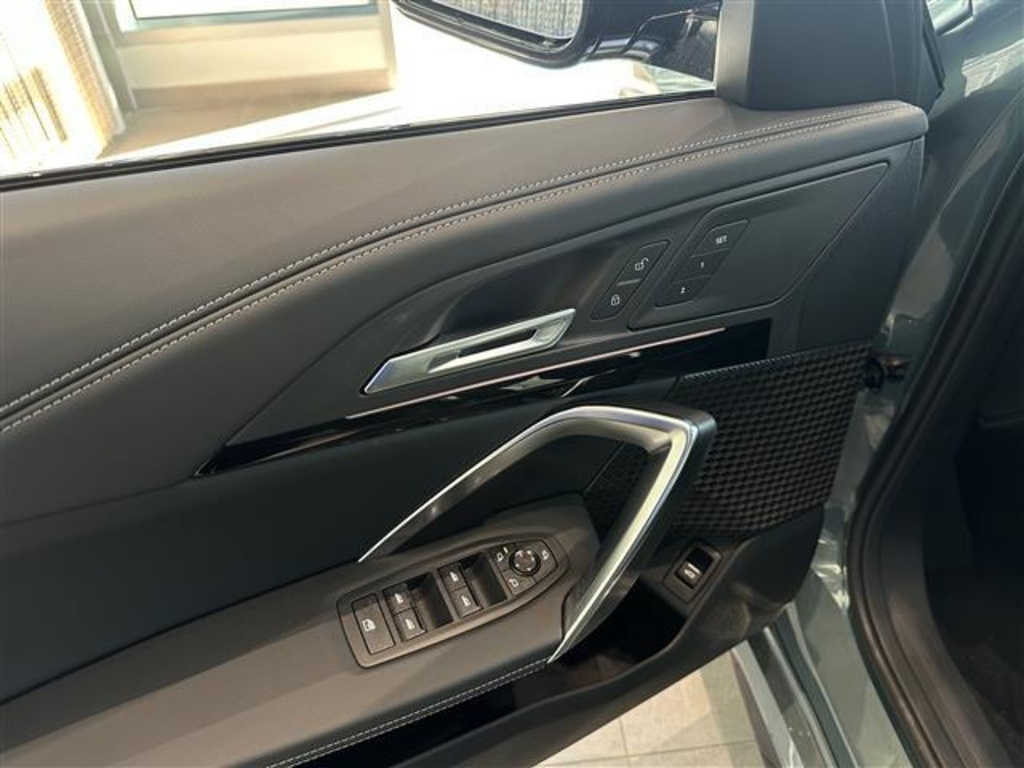 2026 Bmw X1 XDrive28i photo 11