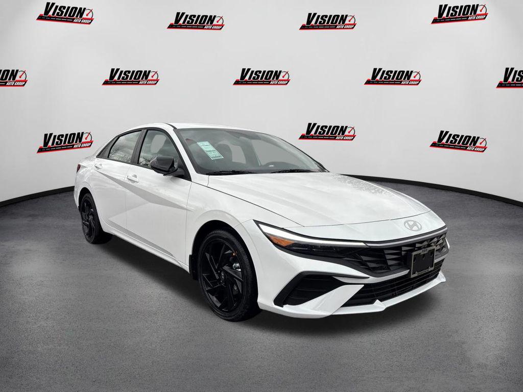 2026 Hyundai Elantra Hybrid SEL Sport photo 3