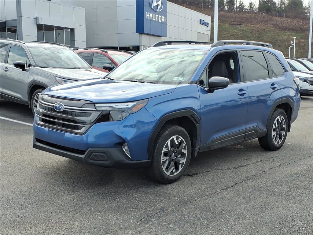 2026 Subaru Forester Premium photo 2