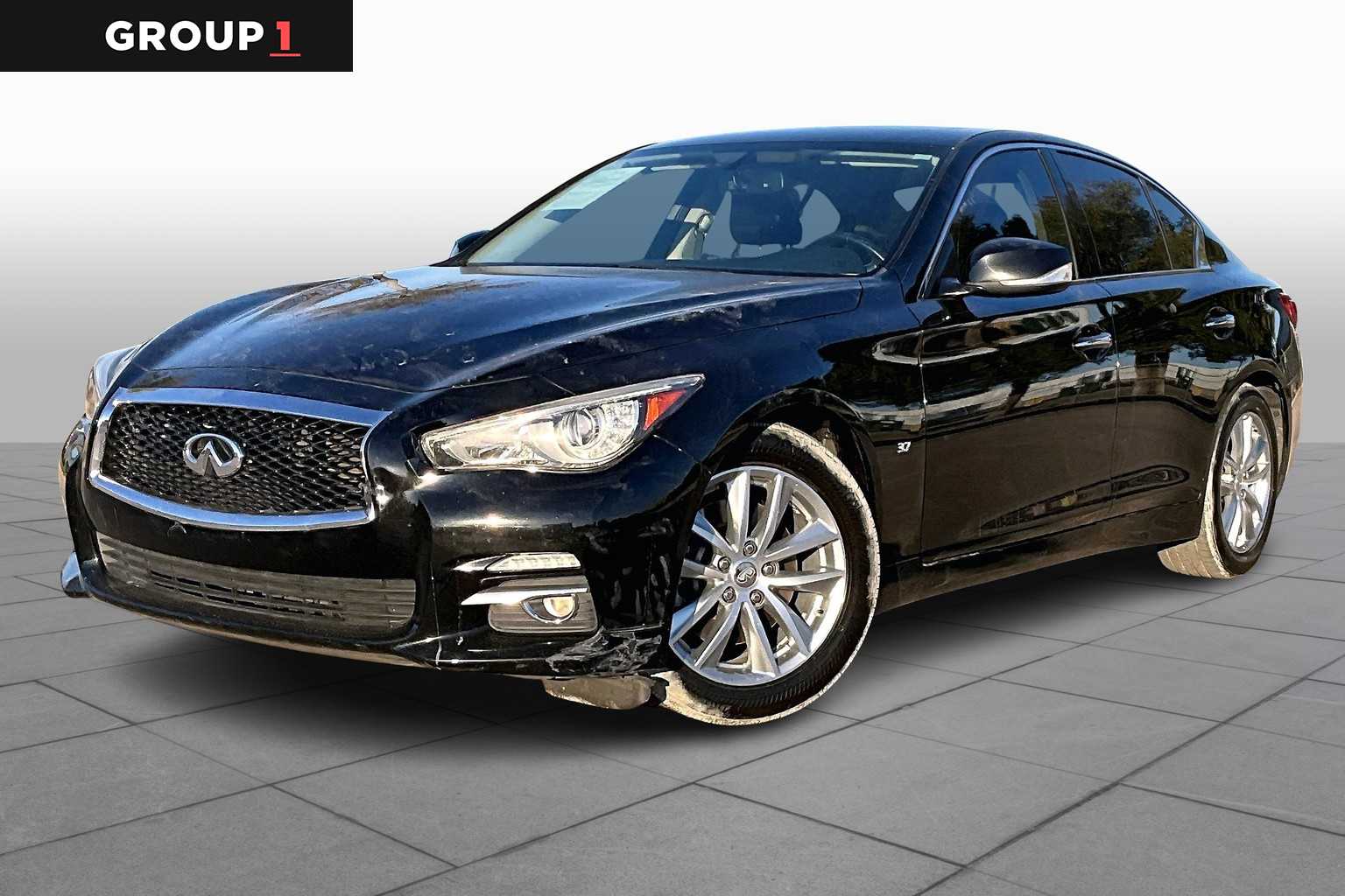 2015 INFINITI Q50 Base