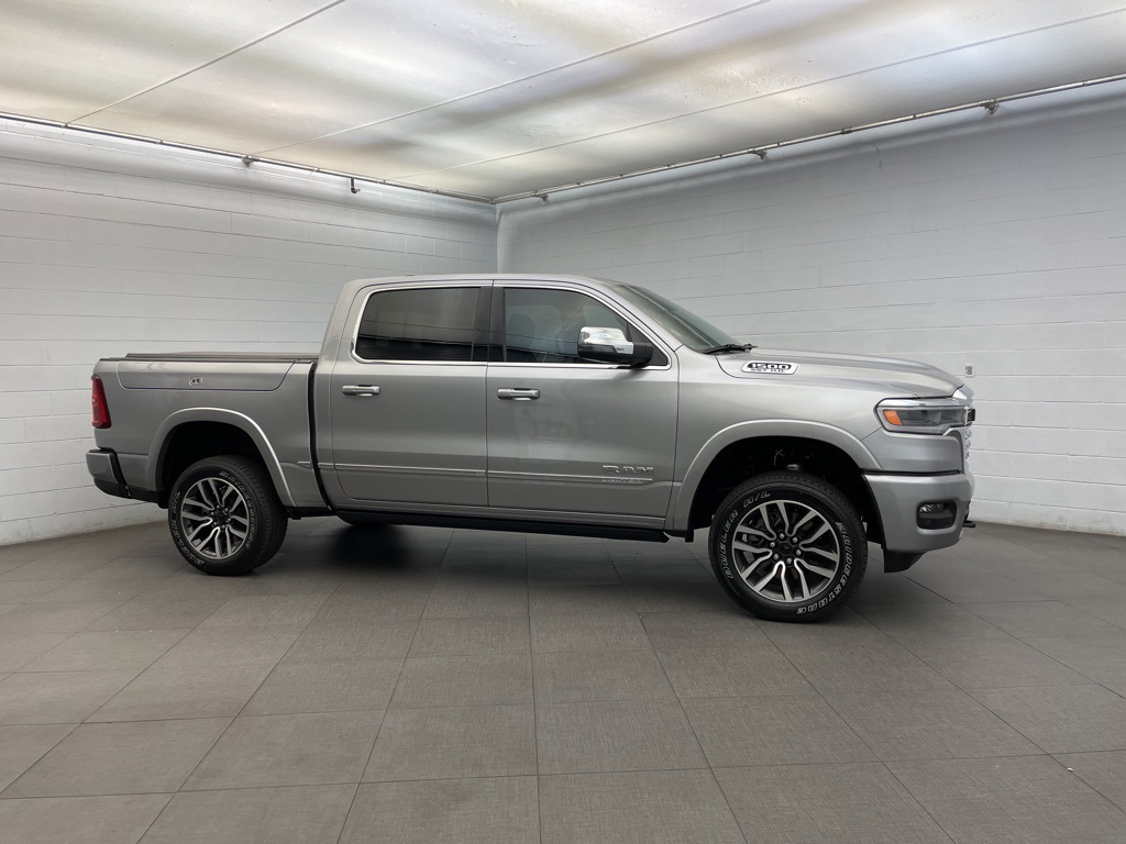 2025 Ram 1500 Limited photo 2