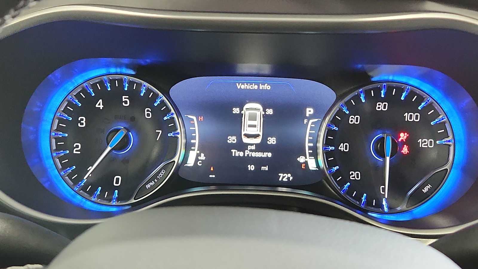 2026 Chrysler Pacifica photo 15